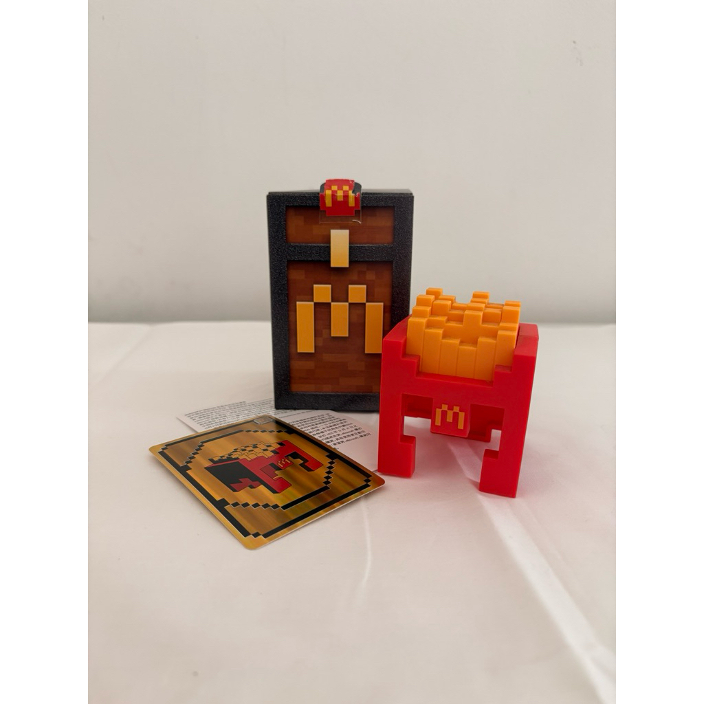 mcd minecraft movie blindbox helmet baru opened
