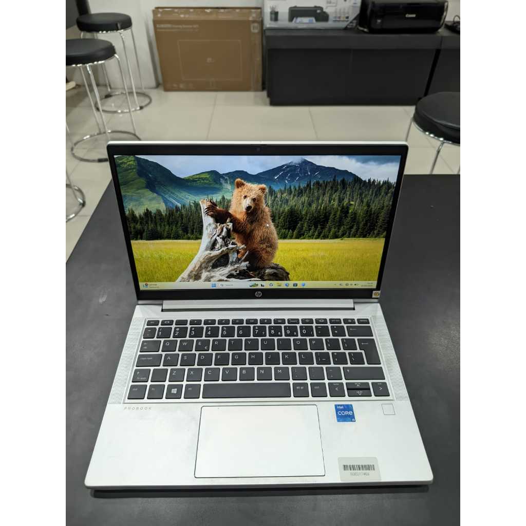 LAPTOP HP PROBOOK 830 G8 I5-11 RAM 8GB/SSD 256GB WIN 11 LAYAR 14"FHD IPS LIKENEW