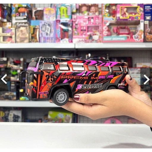 R/C 1:18 Bus Premium (PR17947) - Mainan Mobilan Remote Control Bus Bahan Fiber Lampu Telolet Premium