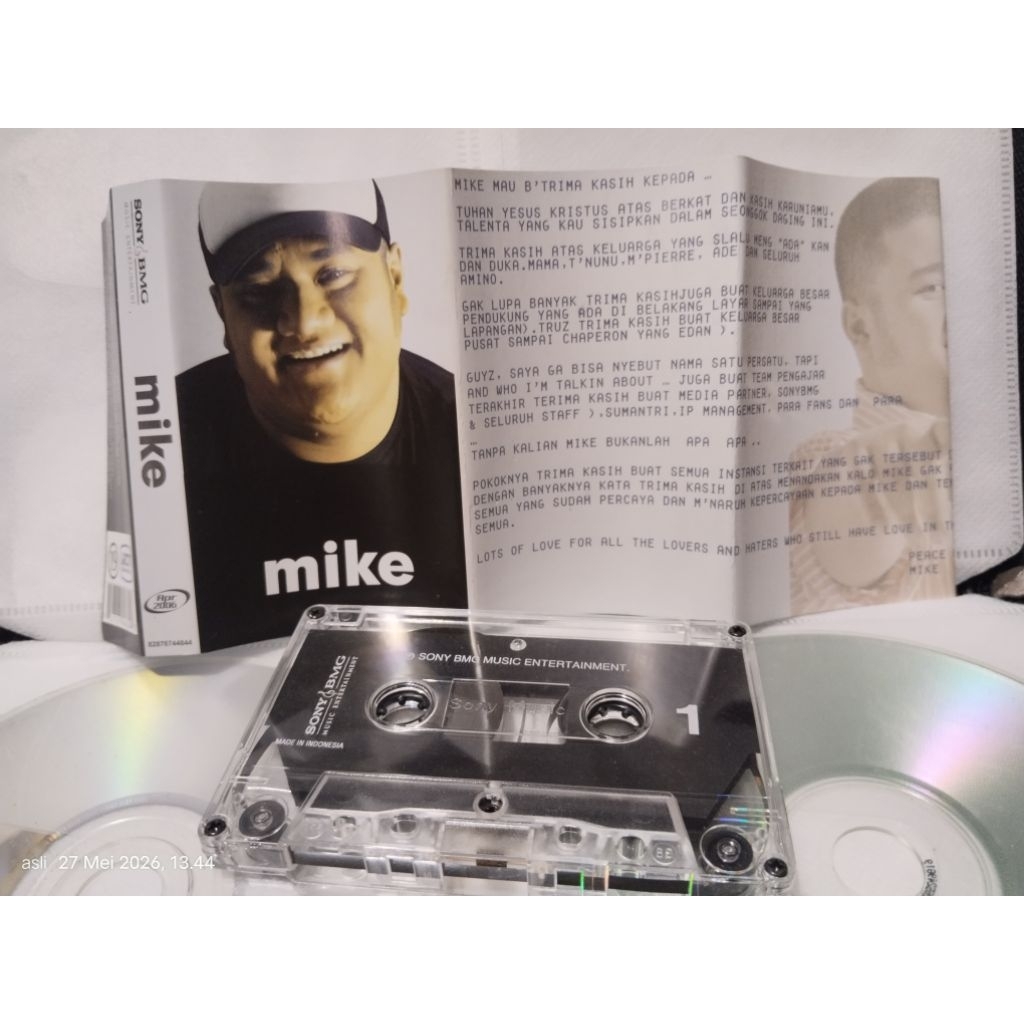 kaset pita Mike mohede