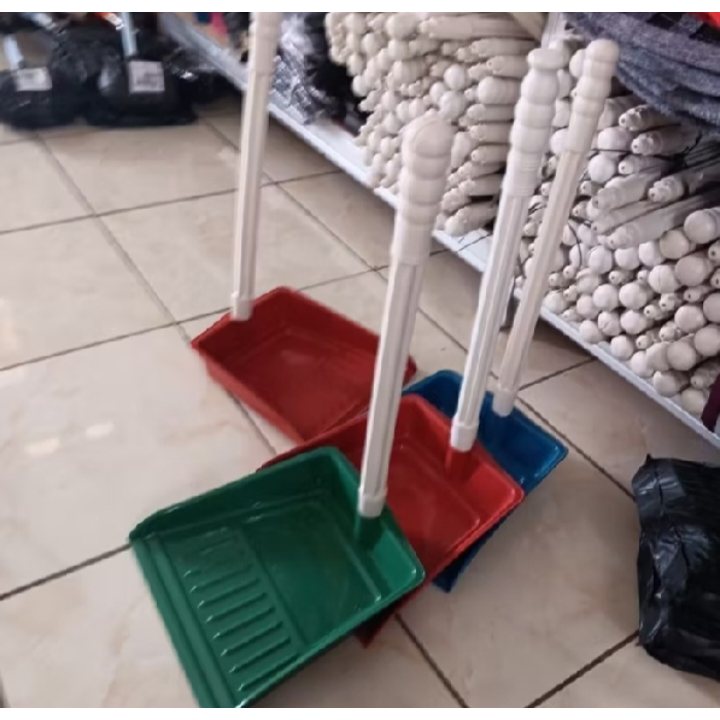 Pengki Sampah Serokan Sampah plastik