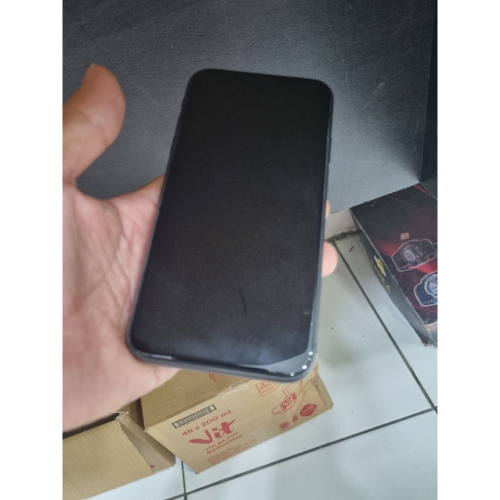 IPhone 11 64GB Second bekas ibox fullset