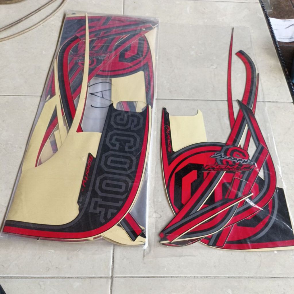 striping stiker les body Honda Scoopy 2014 sporty Hitam bahan original