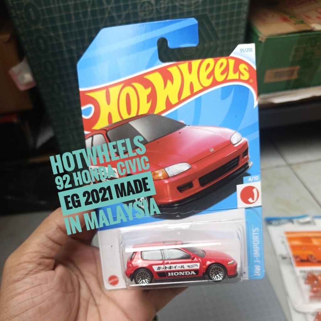 Hotwheels Honda Civic EG merah tahun 2021 Made in Malaysia - Anggap loose
