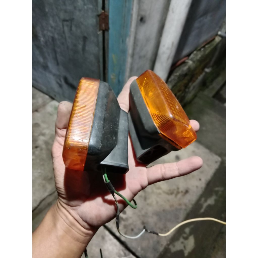 Cangkang sein honda c700 honda win gl 100/125 original copotan