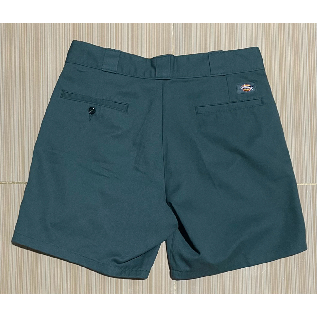 celana dickies pendek