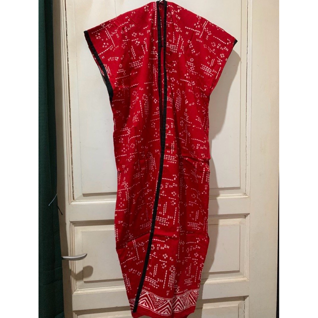 Outer Batik Merah