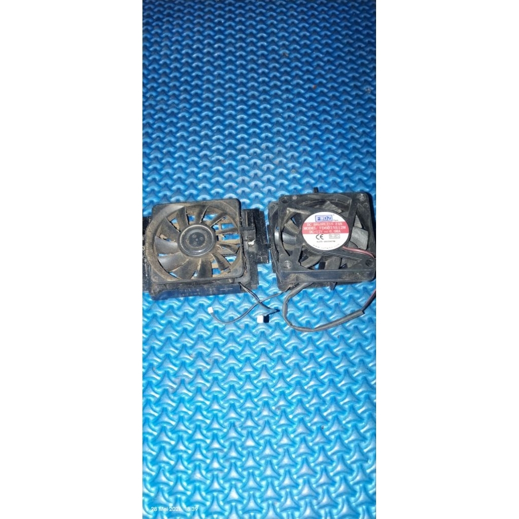 kipas / fan bekas laptop 12v