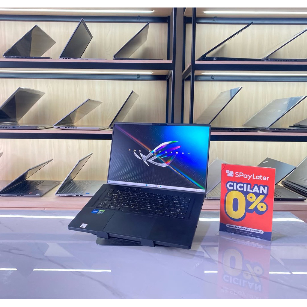 Asus ROG Zephyrus GU603ZEB Core i7 gen 12 RAM 16 GB SSD 512GB NVIDIA RTX 3050 Ti 4 GB Mulus