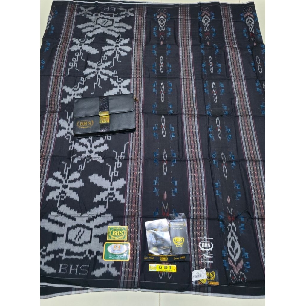 SARUNG BHS GDI GOLD SUTRA SPUNSILK 210 HITAM LIMITED EDITION