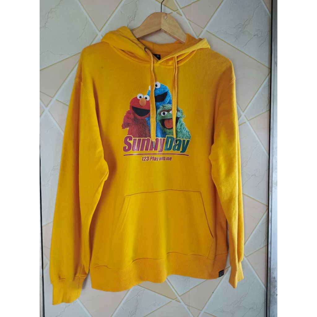 Hoodie be one soul x sesame street