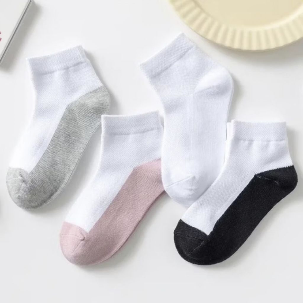 Kaos Kaki Telapak Warna Anak Sekolah Desain Elegan dan Nyaman untuk TK & SD