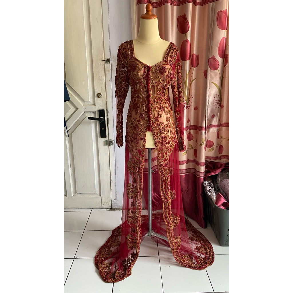 preloved kebaya panjang full payet merah maroon
