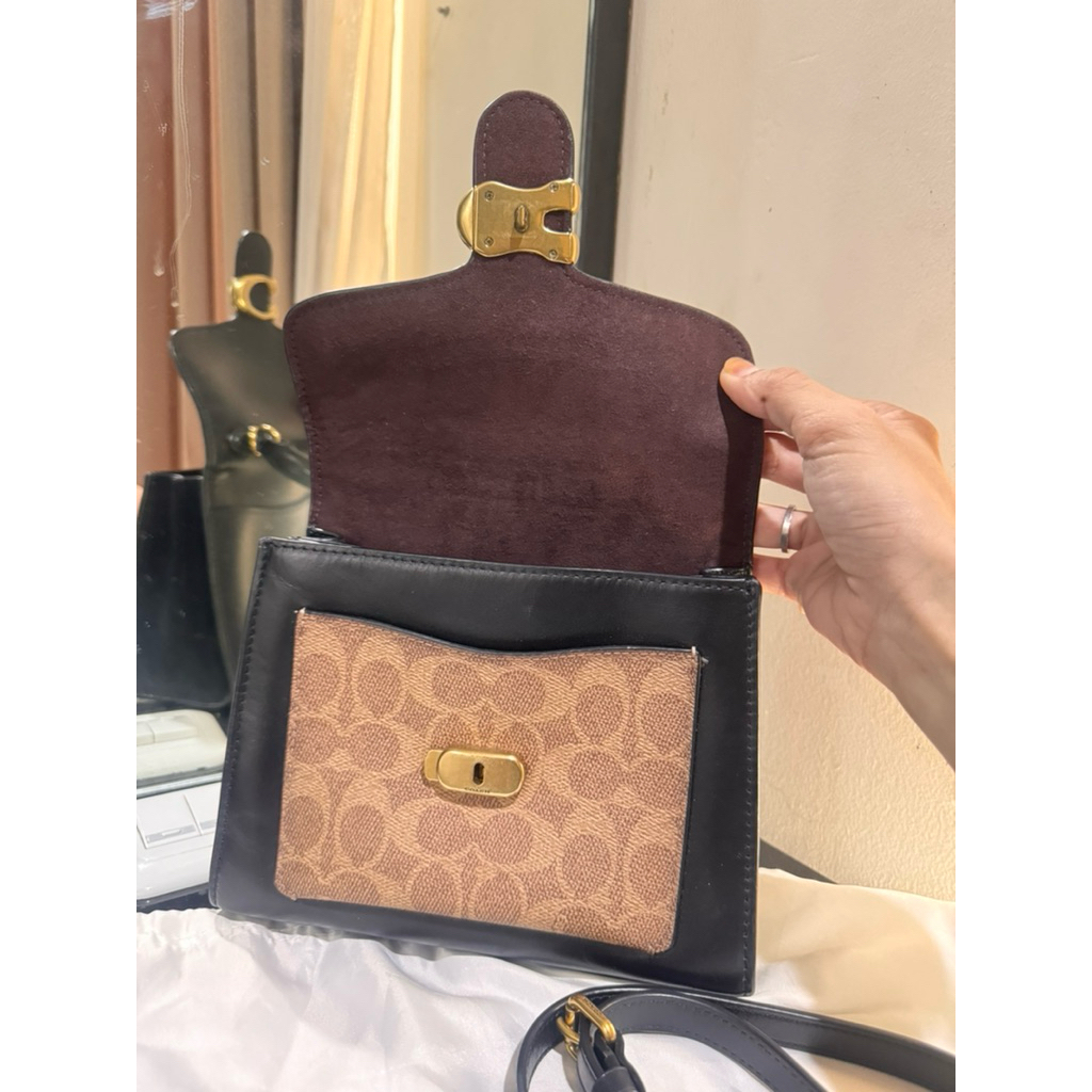 tas coach ori