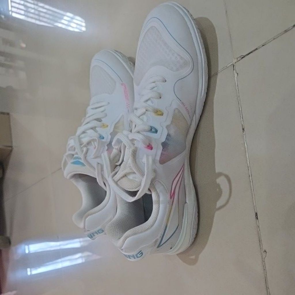 Sepatu pingpong tenis meja Lining original bekas second