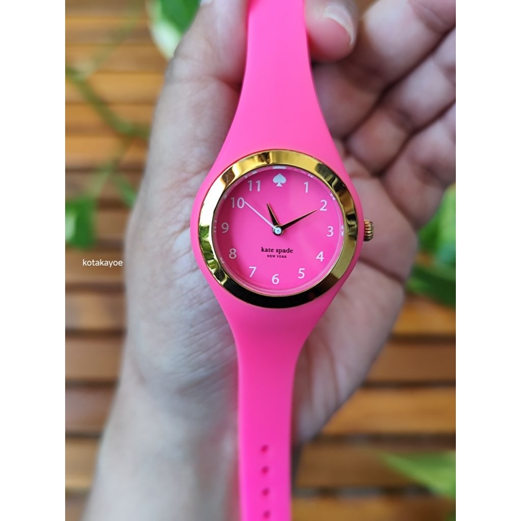 Kate spade watch authentic preloved(828) - rubber pink