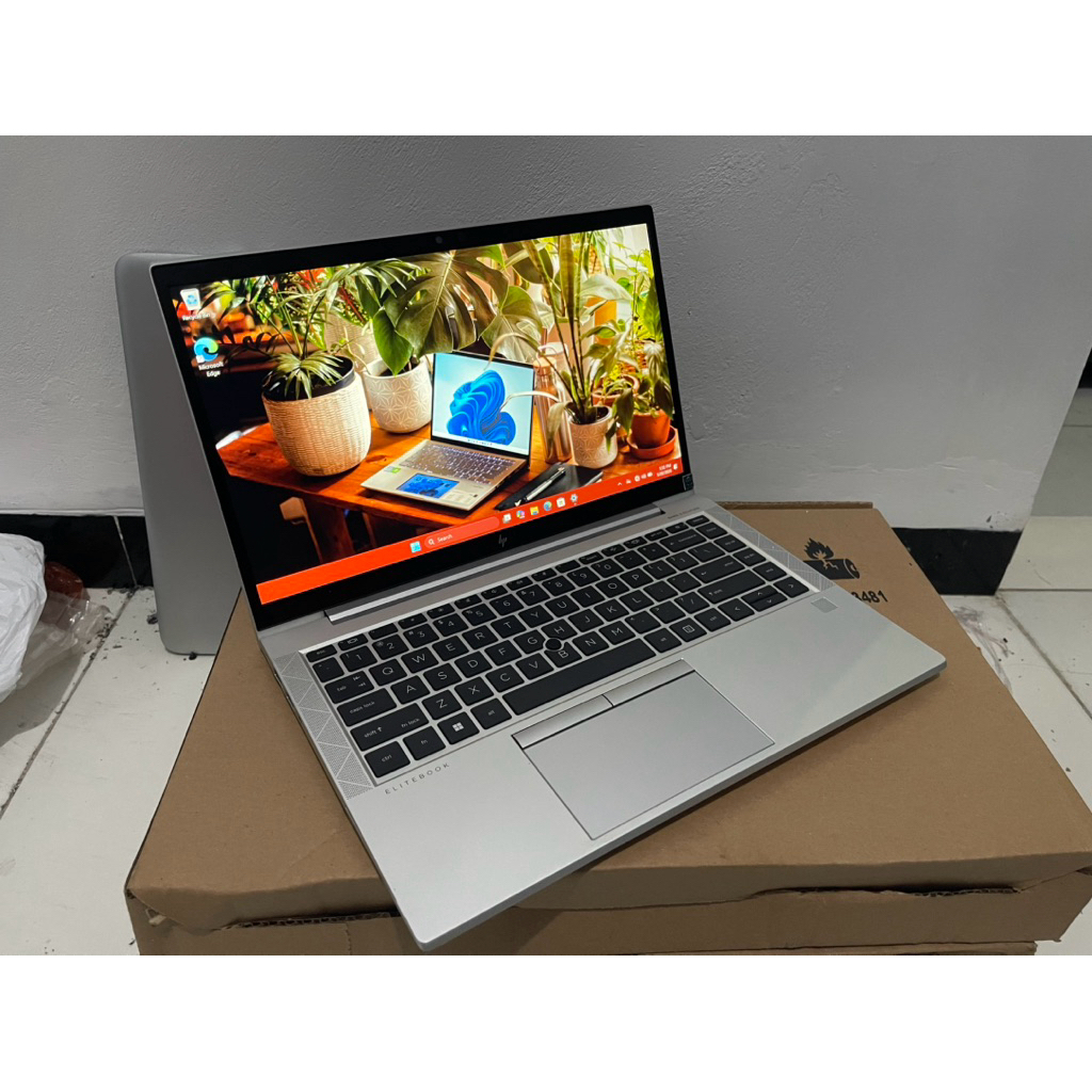 Laptop HP elitebook 845 G8 AMD RYZEN 7 PRO 5850U