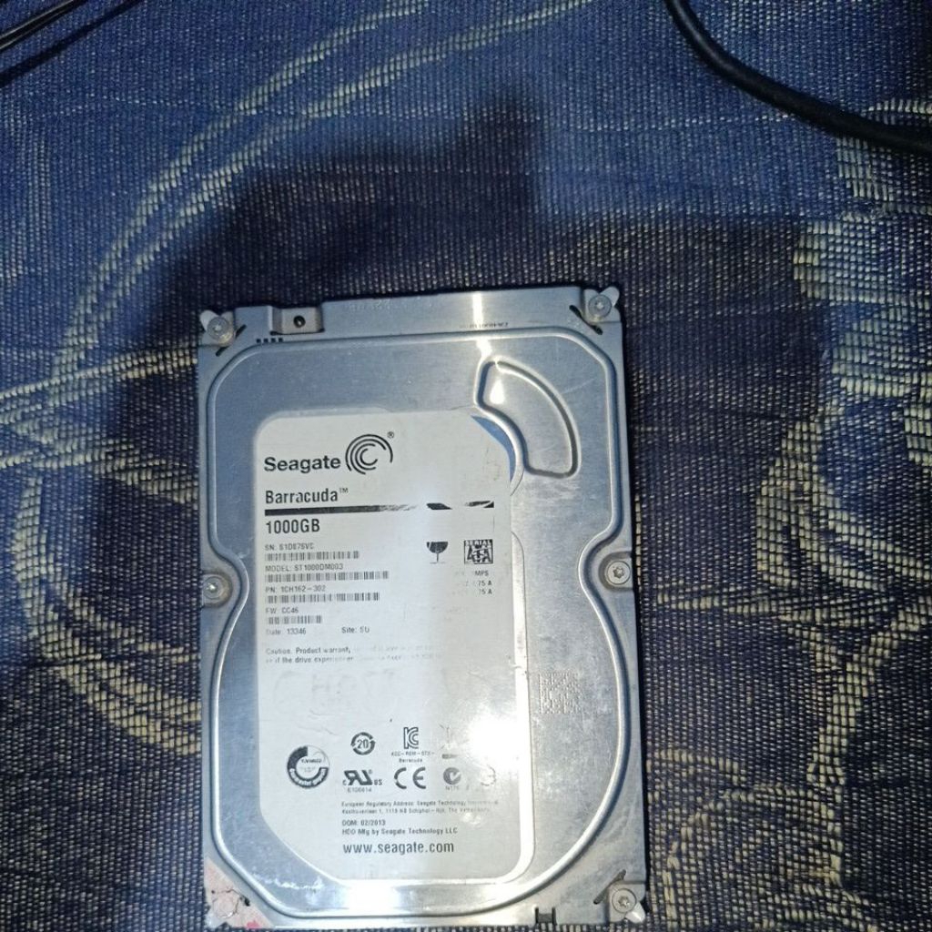 Hardisk 1TB PC HDD 3.5 Seagate rusak