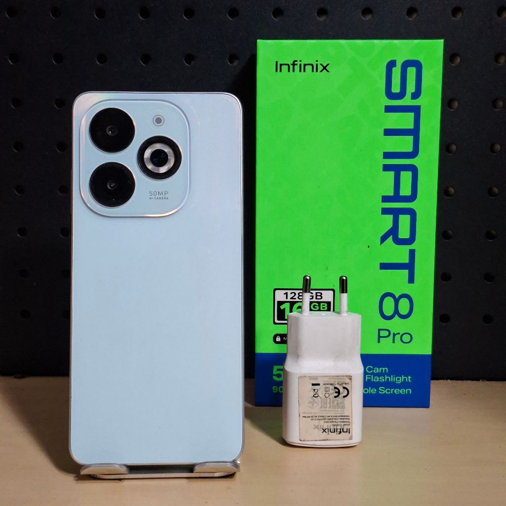 INFINIX SMART 8 PRO 8/128GB SECOND FULLSET