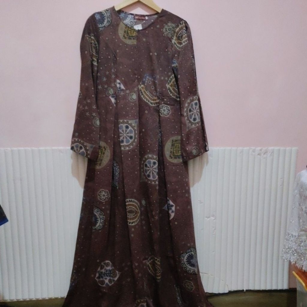 PRELOVED GAMIS DRESS PESTA MEWAH ZERINA BANU