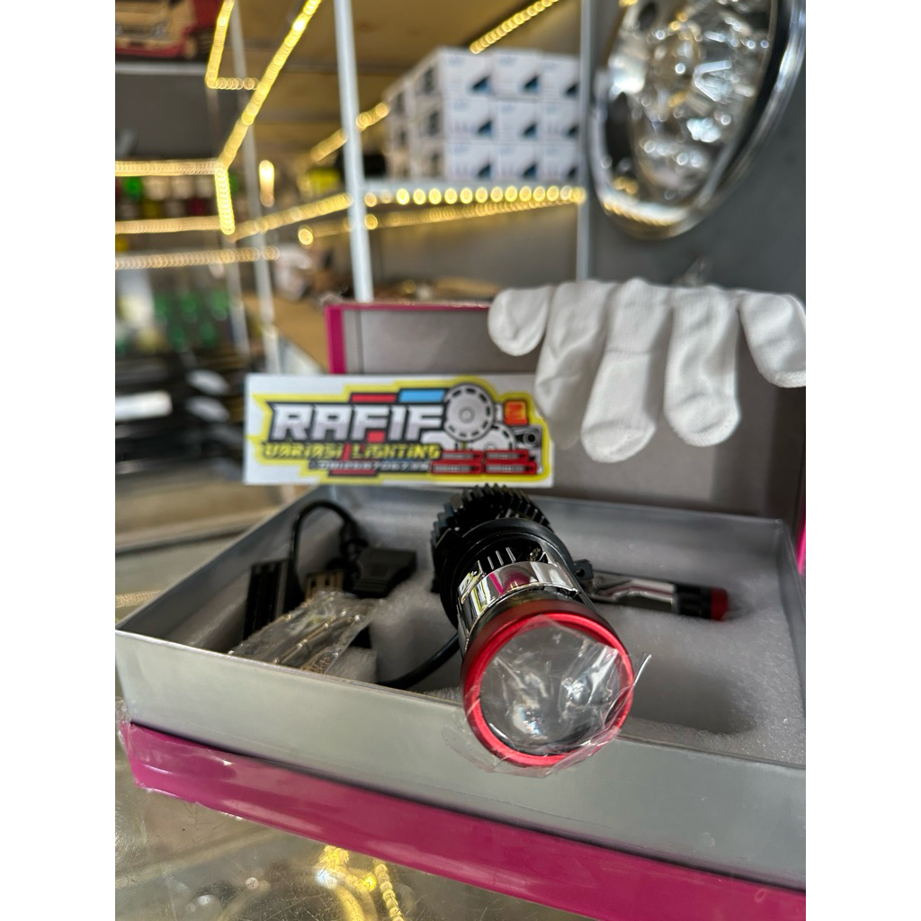 LAMPU UTAMA H4 Y7d