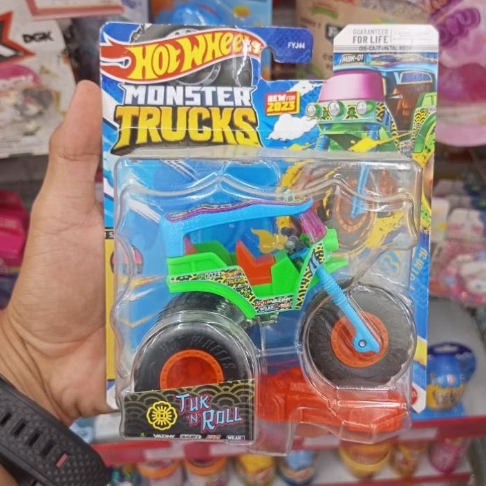 DIECAST MONSTER TRUCK HOTWEELS TUK N ROLL BAJAJ