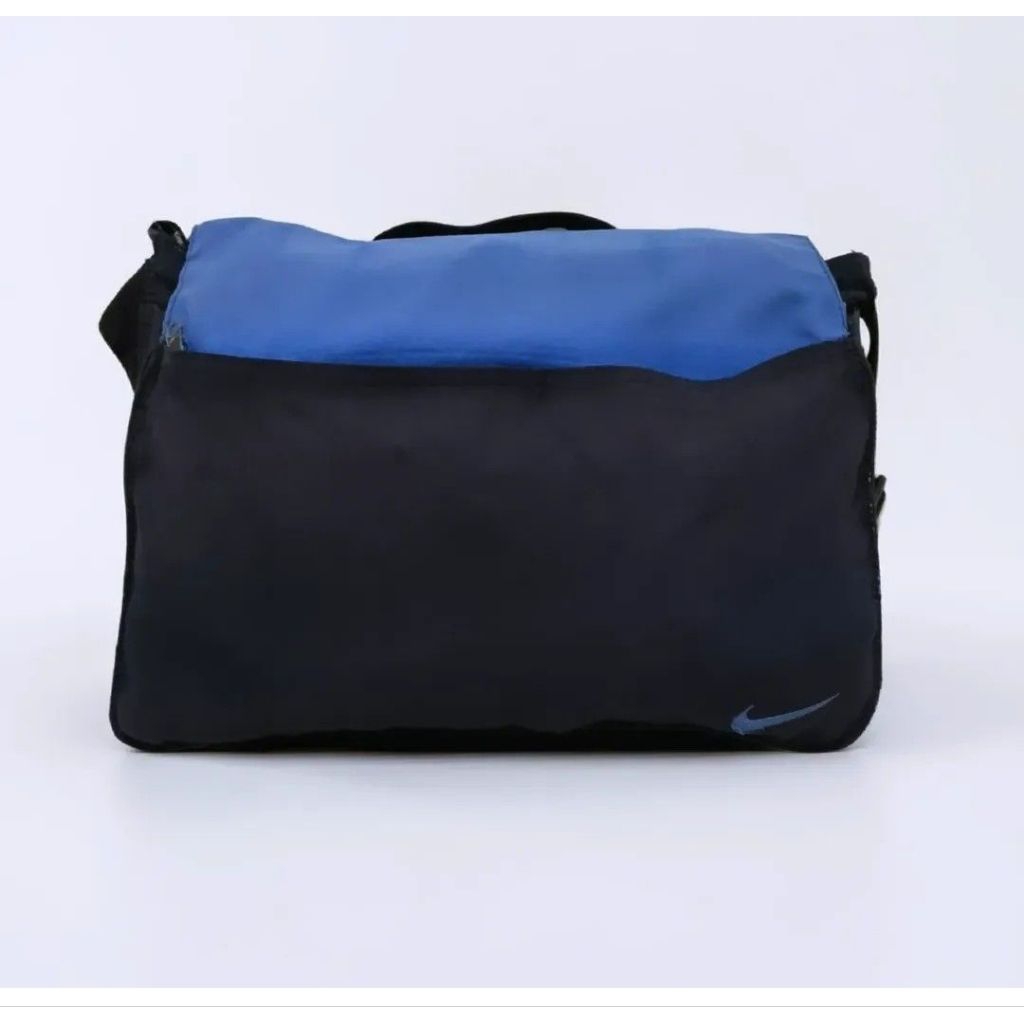 Nike Two Tone Blue & Navy Messenger Bag