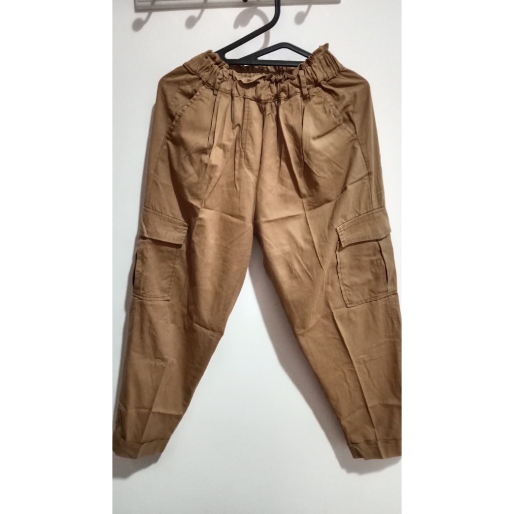 Celana cargo Bershka