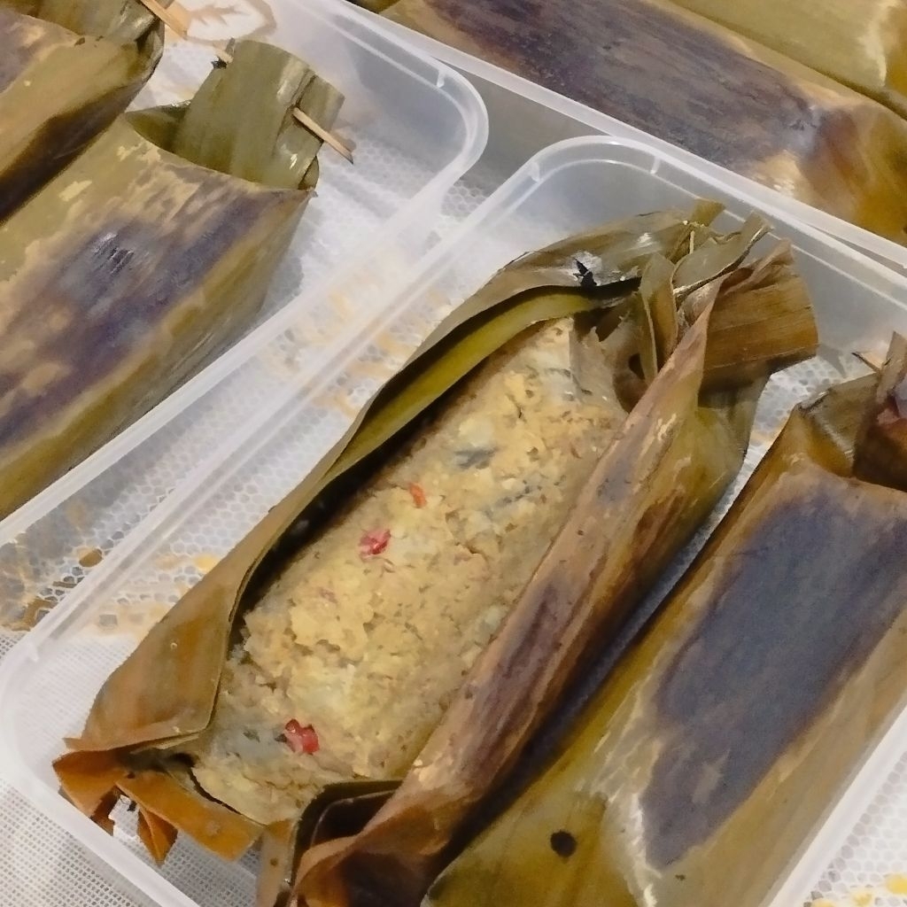Pepes Ikan Teri