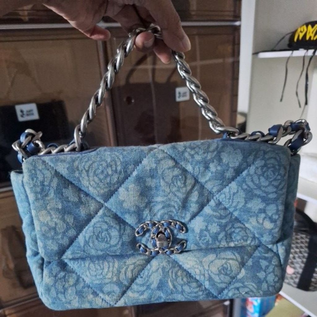 chanel c19 denim