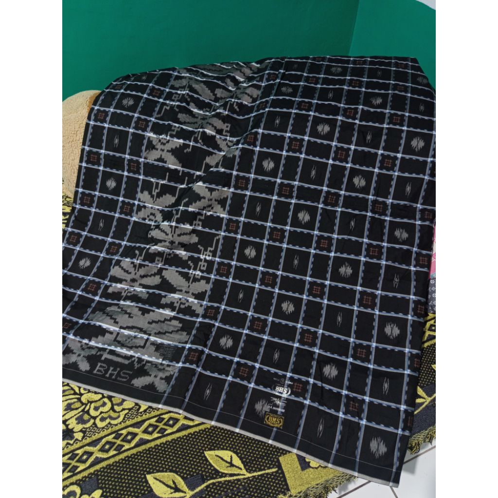 sarung bhs full sutra type ggl super langka warna hitam
