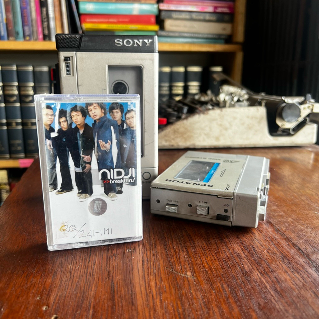 Kaset Pita Nidji Breakthru