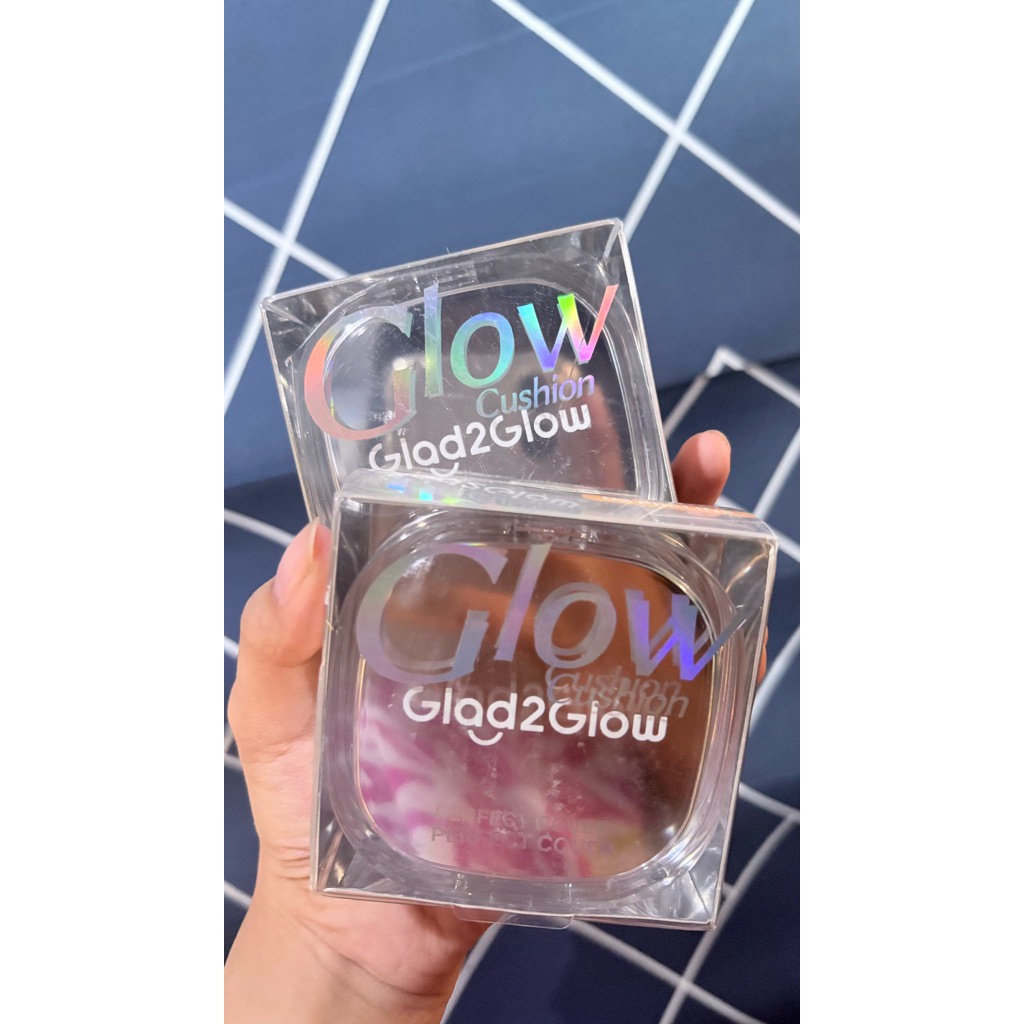 cushion glad2glow shade praline