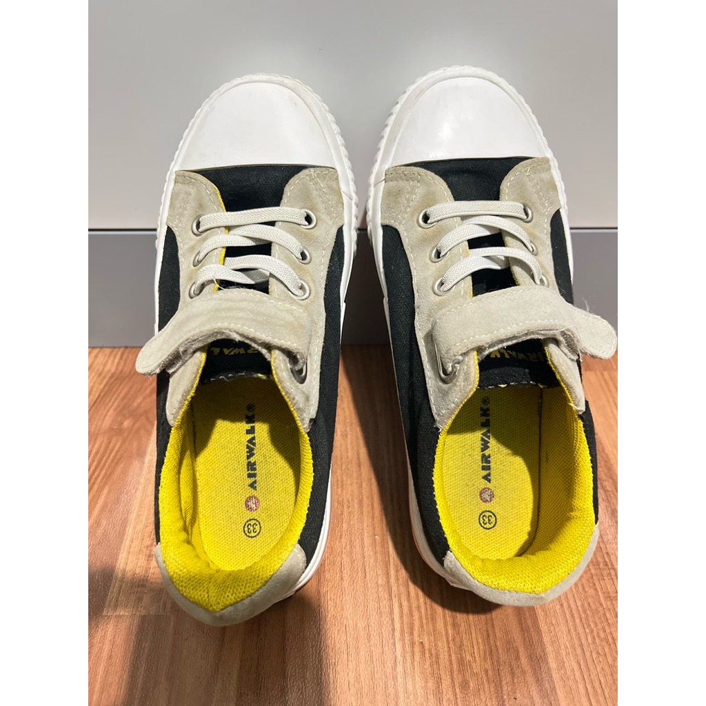 sepatu airwalk preloved