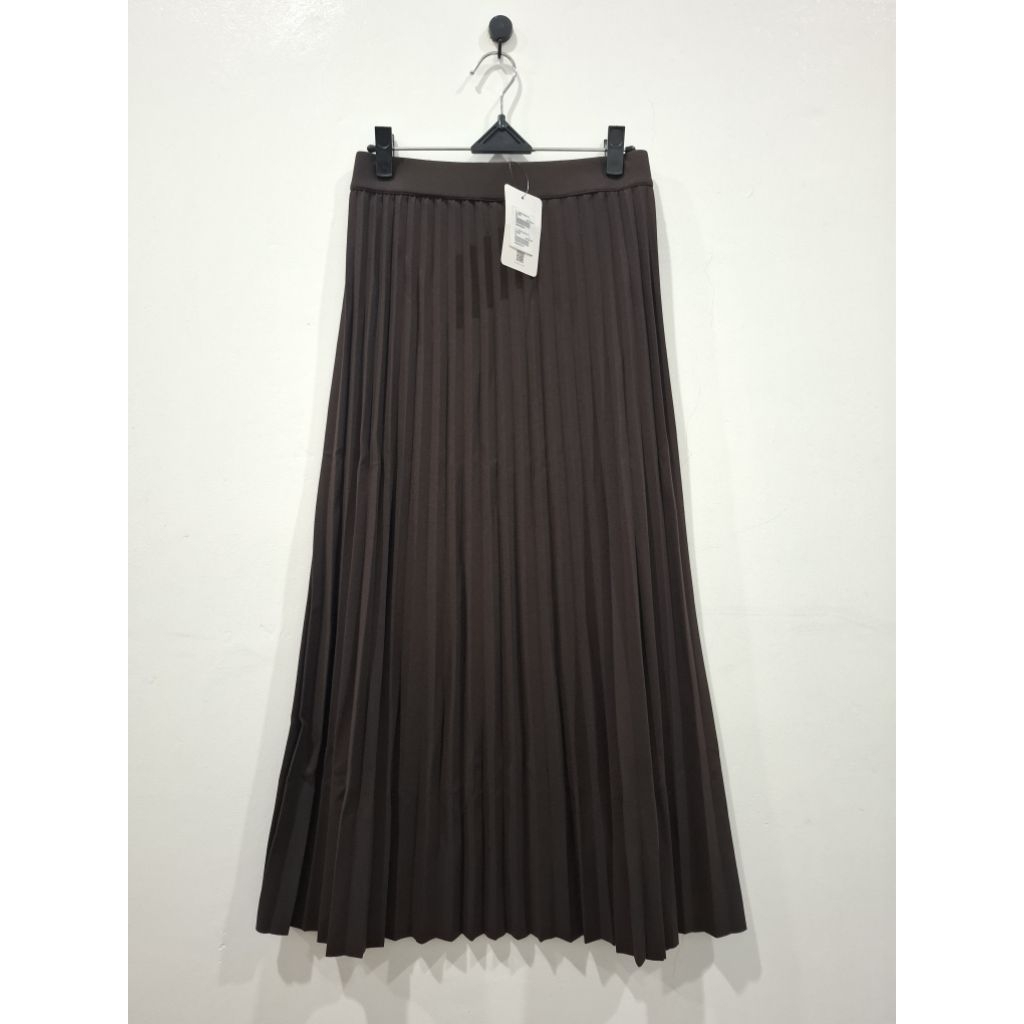 EXECUTIVE ROK WANITA PLISKET MIDI SKIRT ORIGINAL