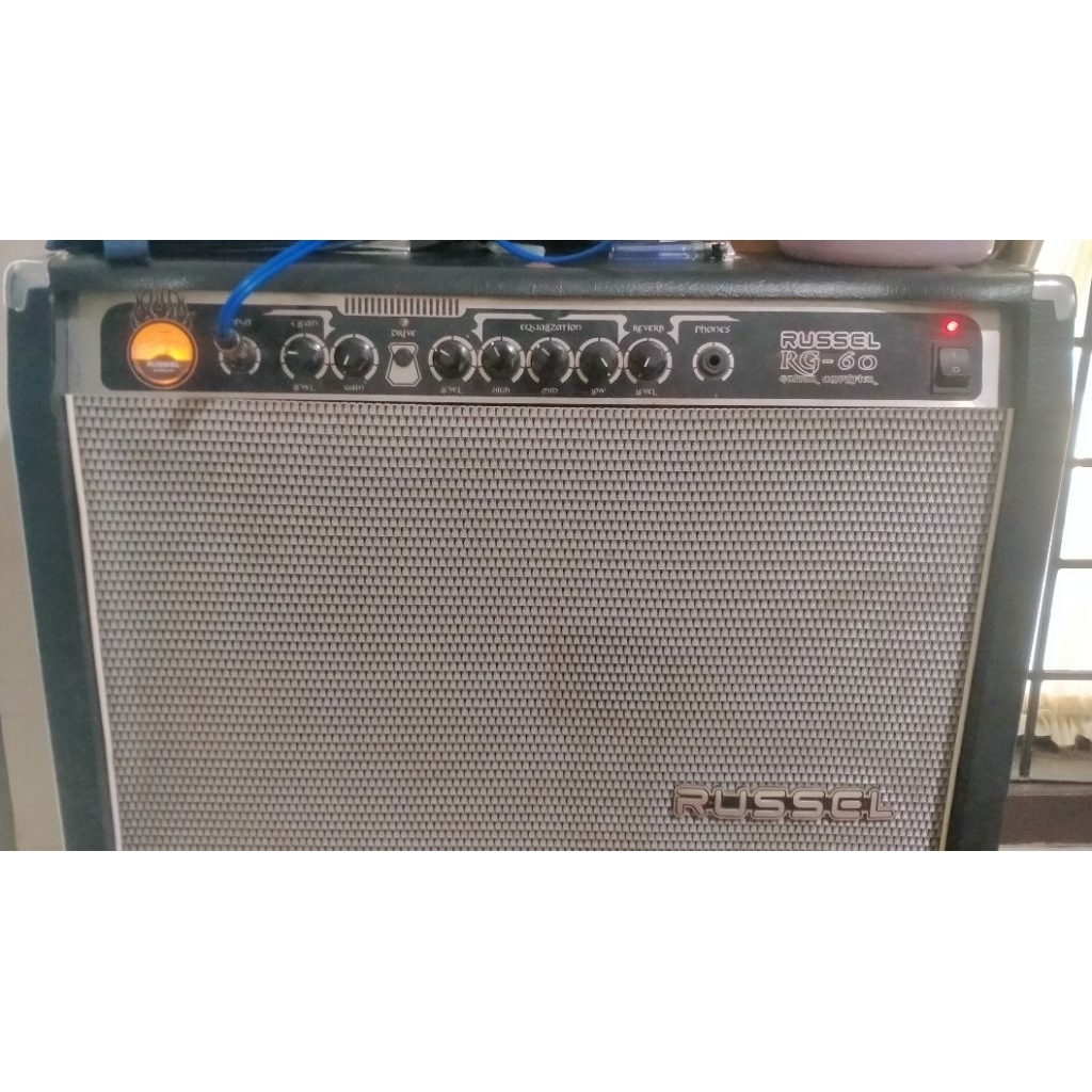 AMPLIFIER GITAR