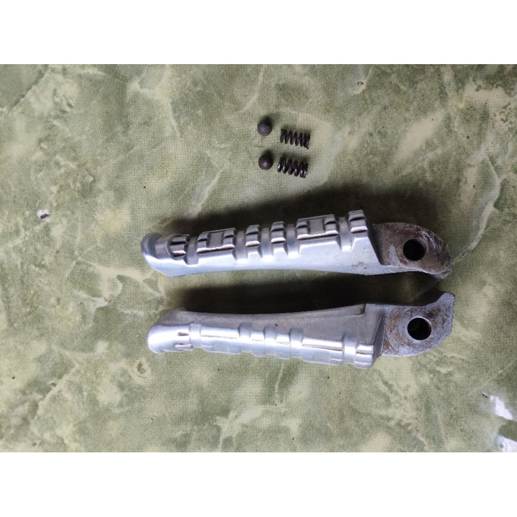 footstep belakang vixion original copotan