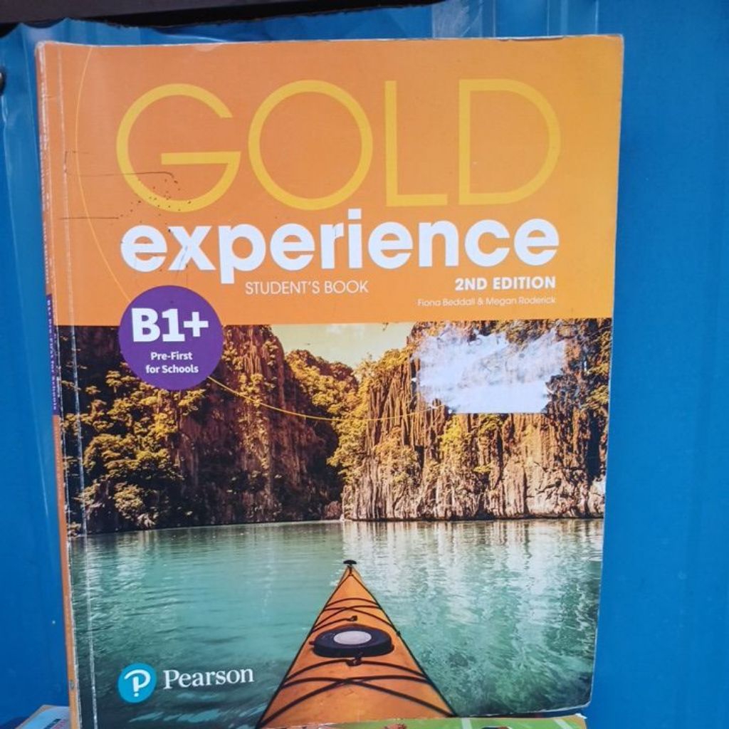 gold experience student book