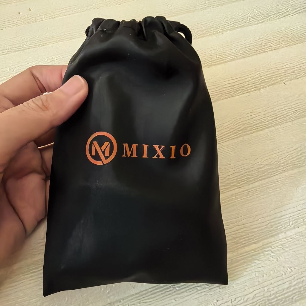 second powerbank mixio mp-11 wireless powerbank 5000mah magnetic magsafe 20w fast charging - bekas p
