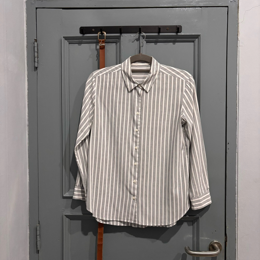 Preloved - Uniqlo Stripe Rayon Shirt