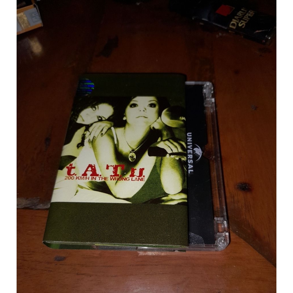 Kaset pita Tatu
