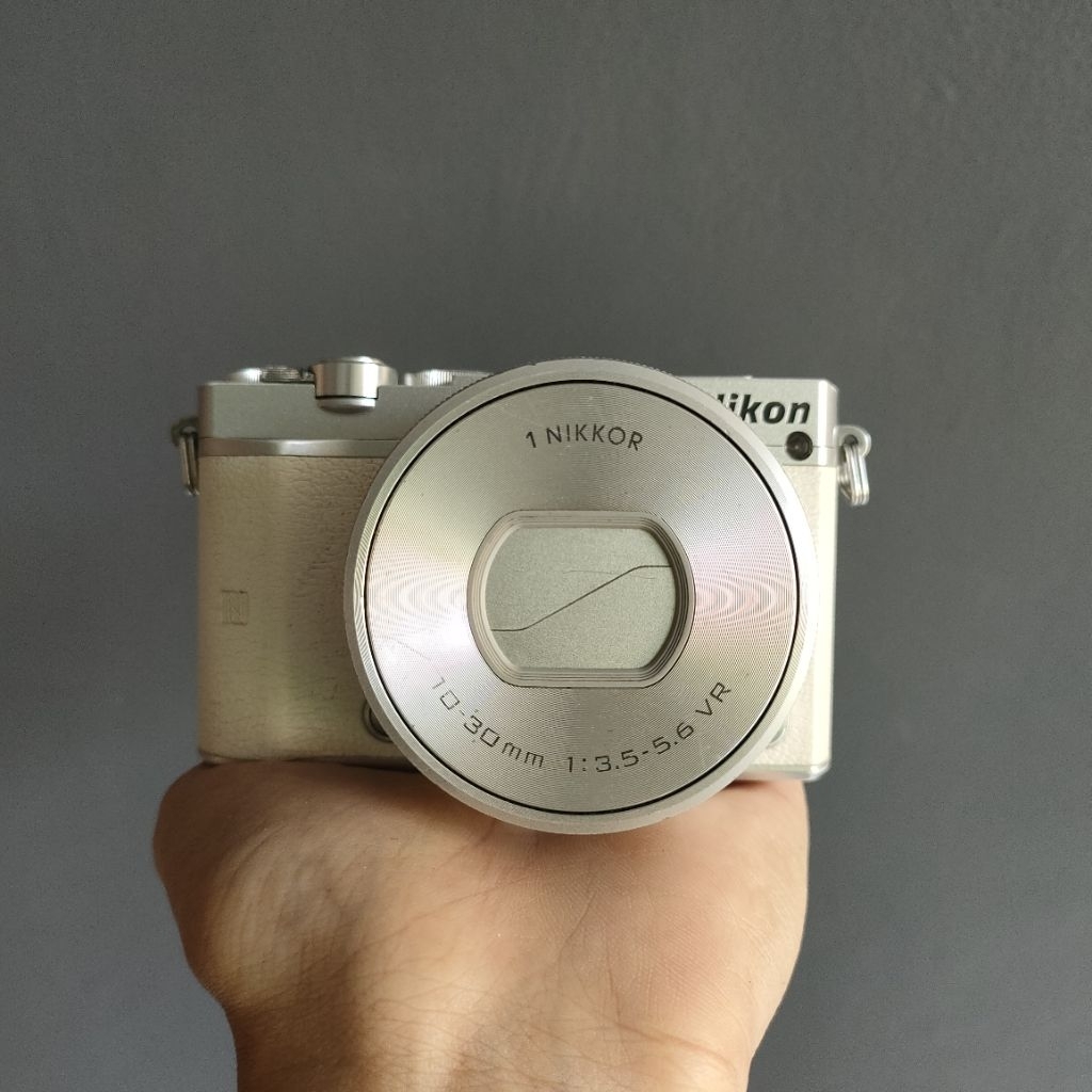 Nikon Mirrorles J5 Second Berkualitas