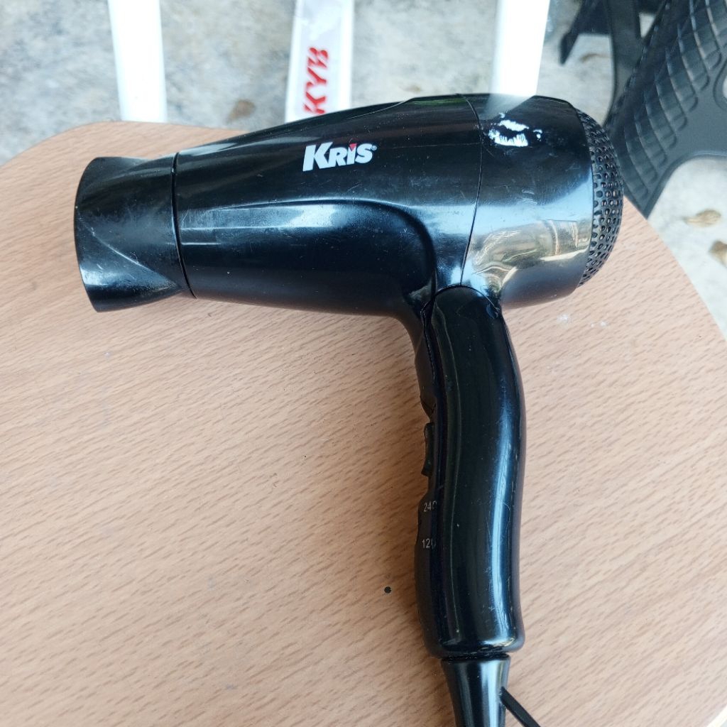Hair dryer merk Kris by Ace Hardware preloved