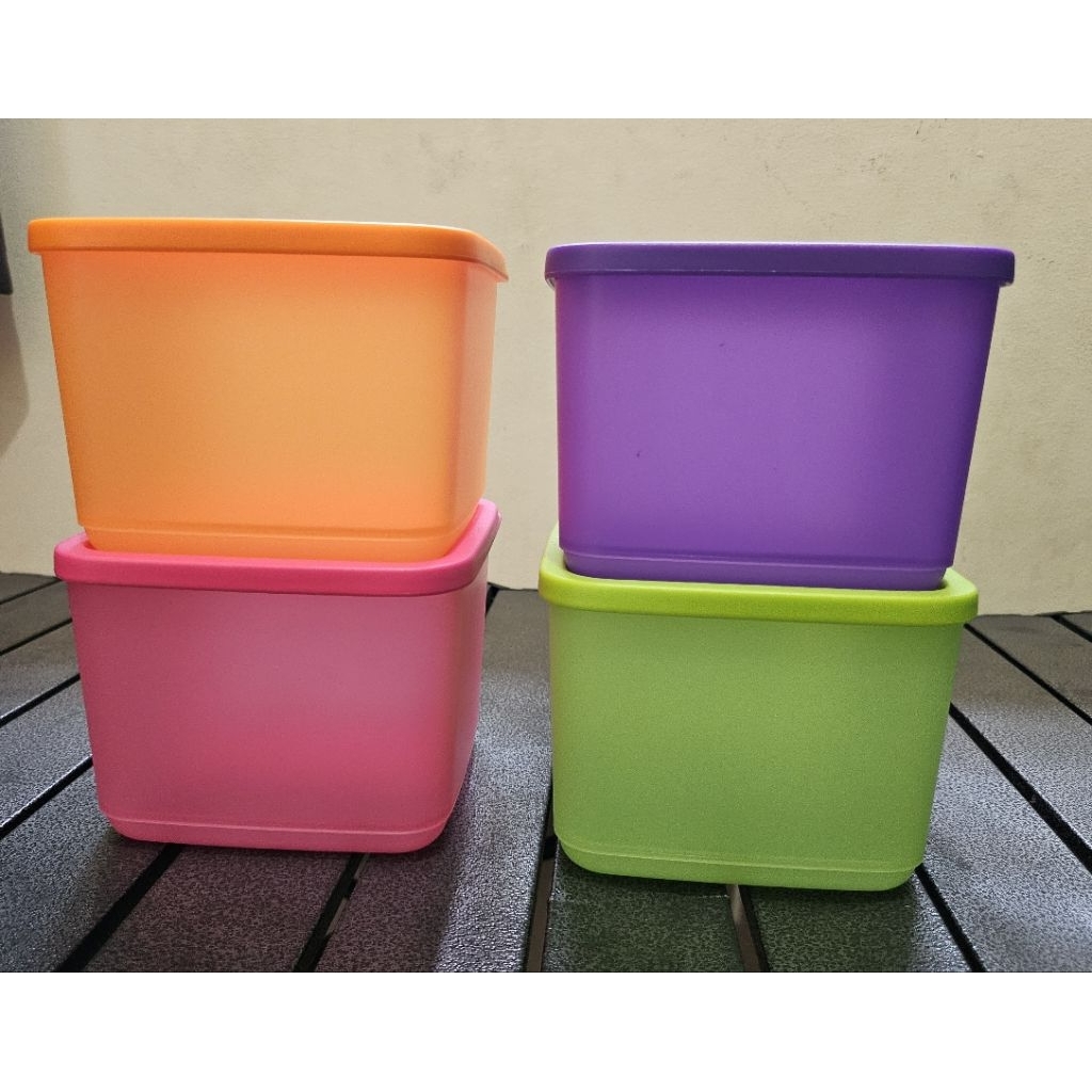 Tupperware Medium Summer Fresh (4 warna) Baca Deskripsi