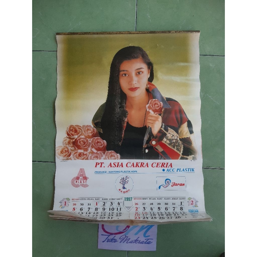 kalender tanggalan dinding bintang artis mandarin tahun 1997 perusahaan kantong plastik cap bambu da