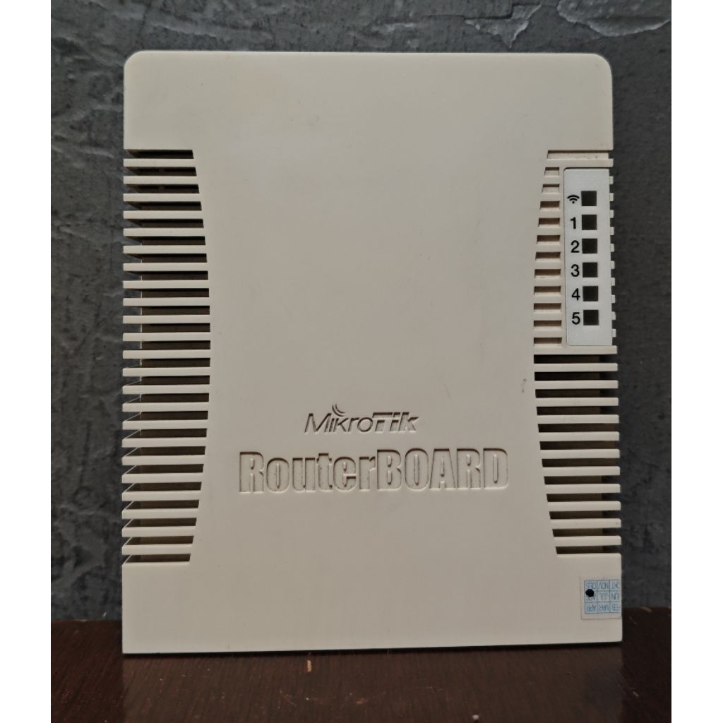 Mikrotik RB951Ui-2HnD Bekas Normal