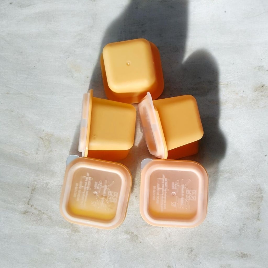 cetakan es batu freezer preloved
