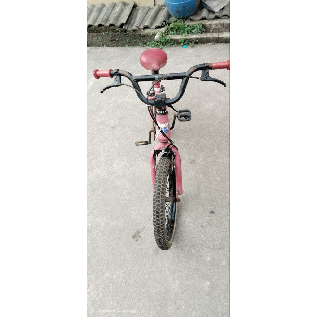 Sepeda BMX Ukuran 18 Bekas Tinggal Gowes