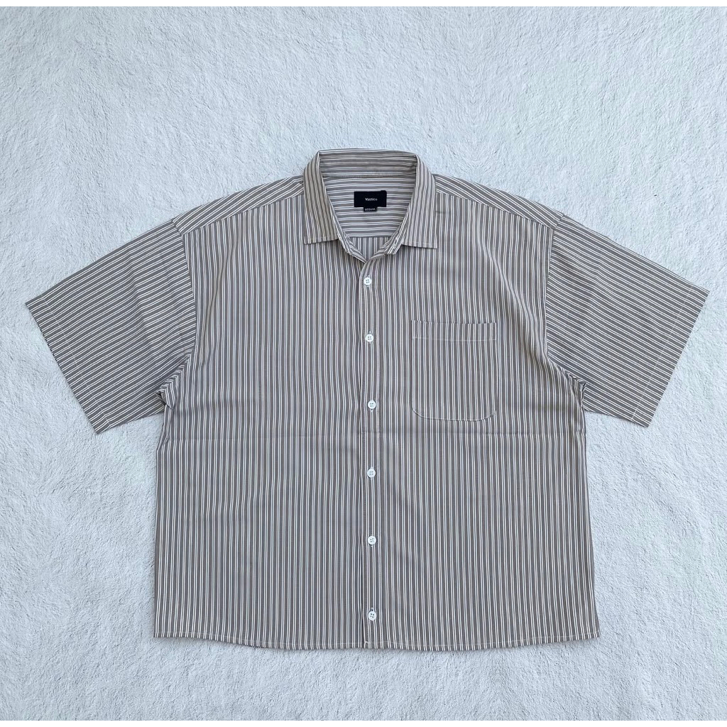 Boxy Shirt by Vastic