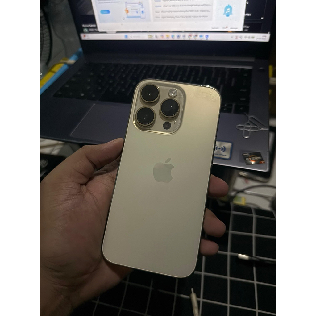 iPhone 14 PRO 1TB lock icloud
